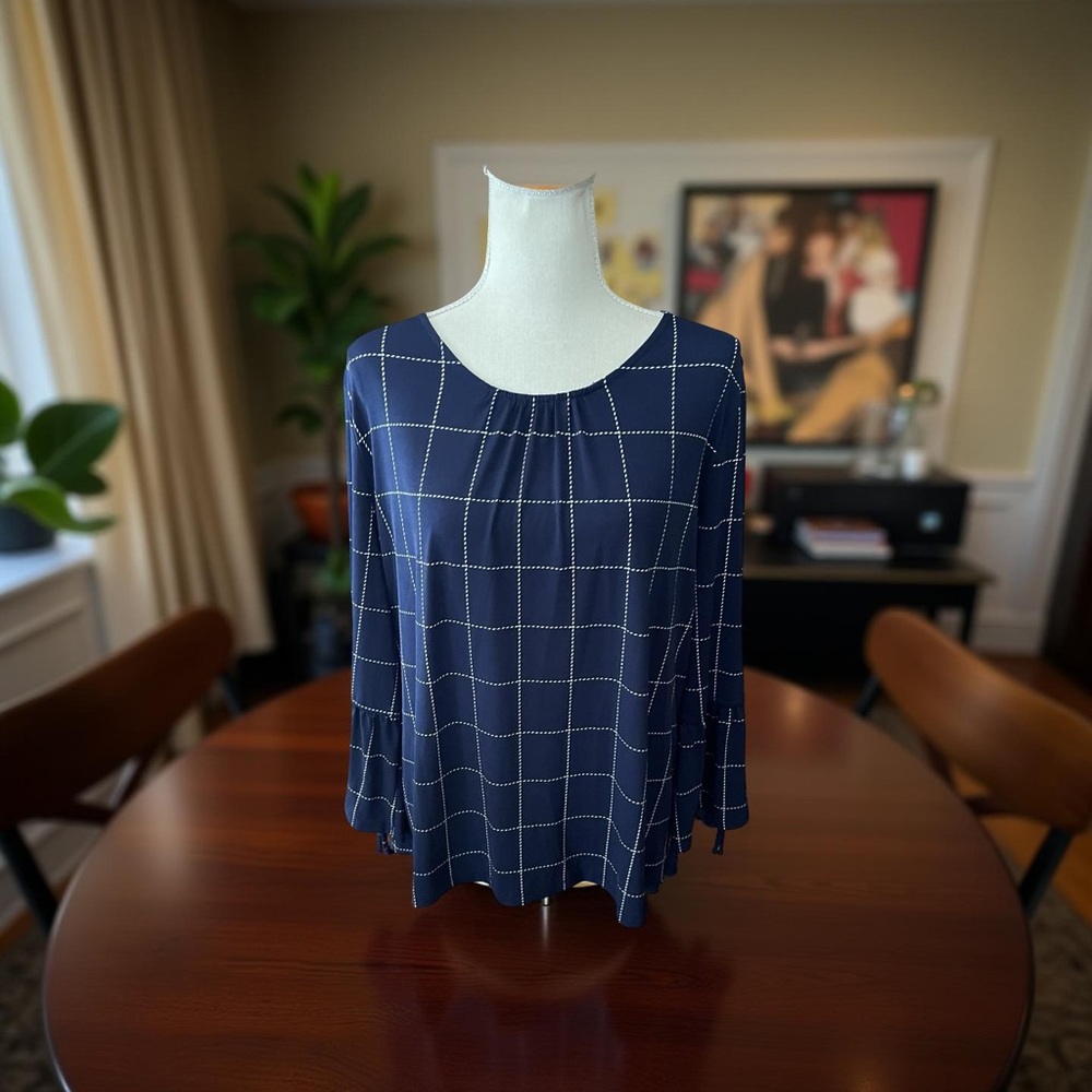 Liz Claiborne Career blue white blouse size XL round neck spandex bell sleeves - Picture 4 of 16
